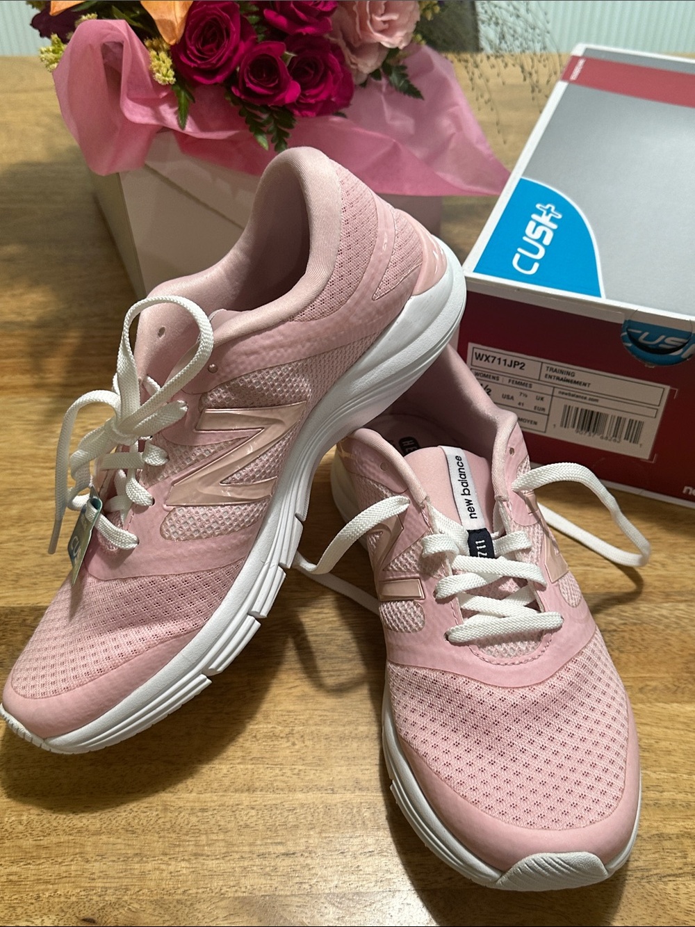 New Balance Women's Light Pink Athletic Walking Sneakers